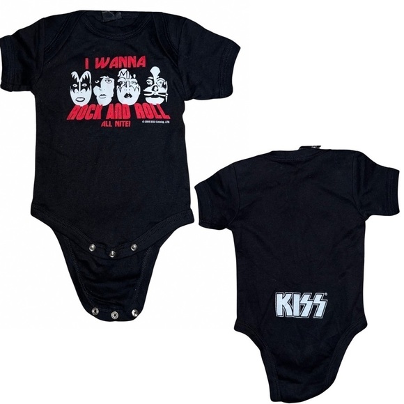 Sourpuss Clothing Kiss Baby Onesie NWT Size 0-3 Months - Picture 1 of 7